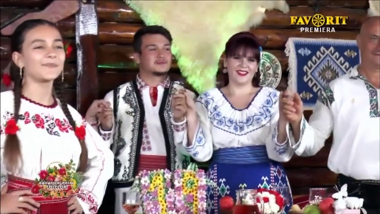 Cristina Maria Chiruta - Hai, veniti, baieti si fete (Calator prin folclor -  Favorit TV - 11.04.2021)