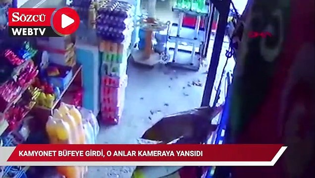 Sürücüsünün manevra yaptığı kamyonet büfeye daldı