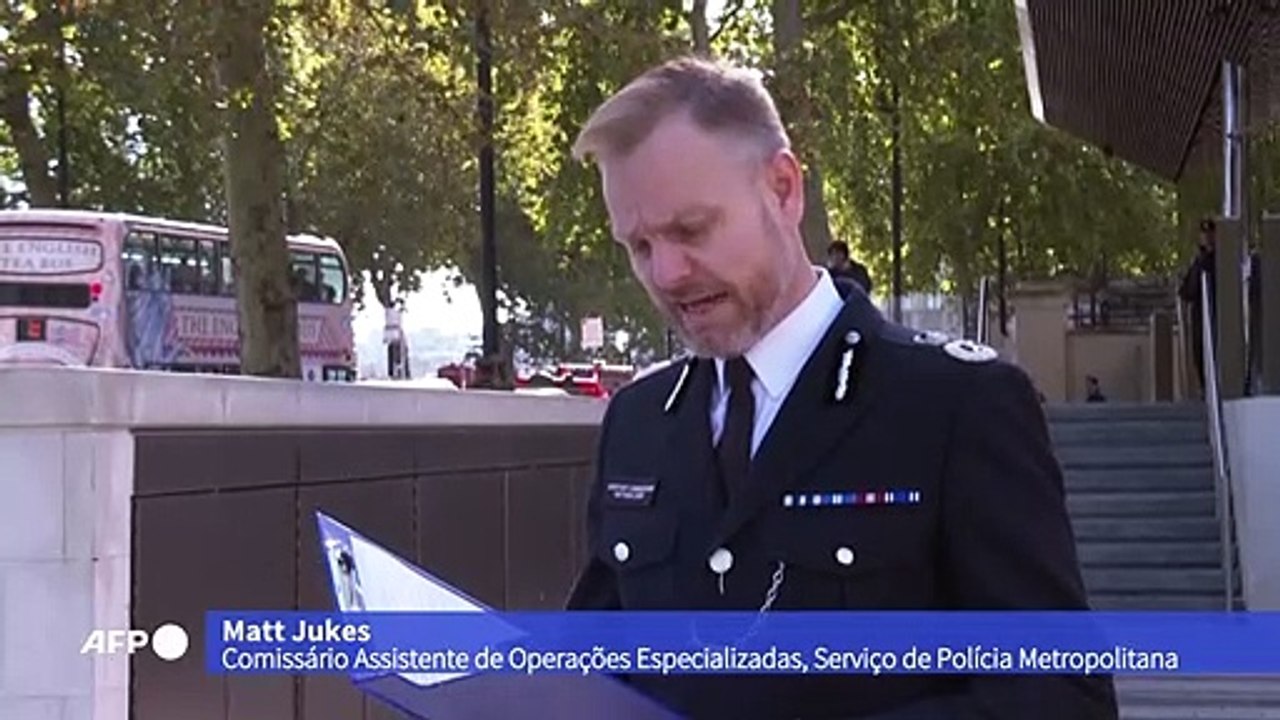 Acusado de homicídio e de planejar atos terroristas