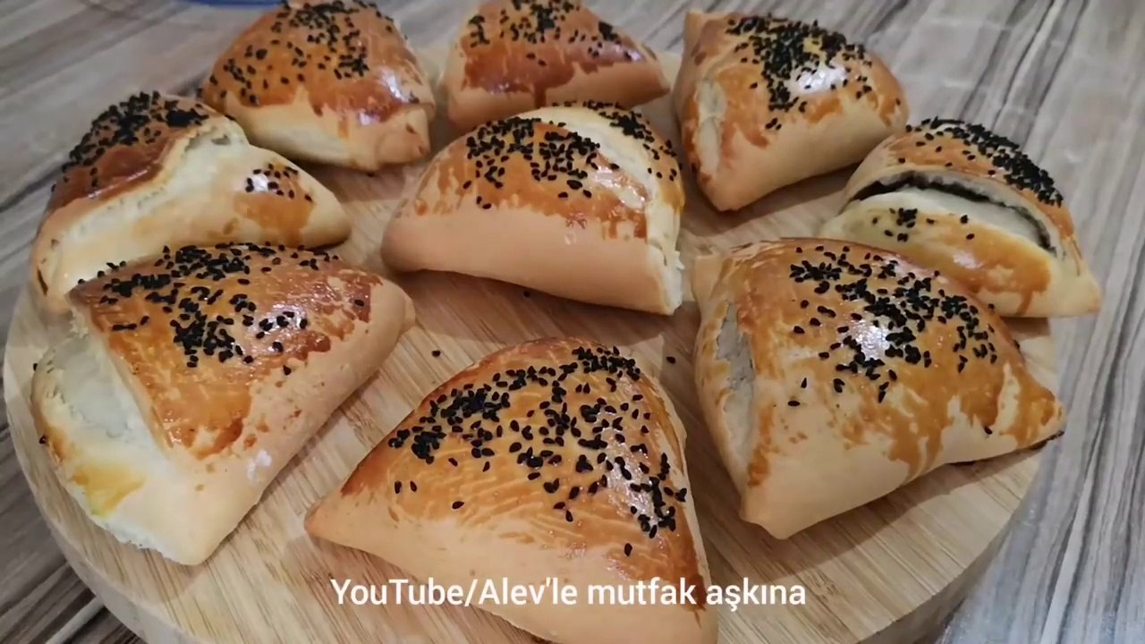 ŞEKLİNE HAYRAN KALACAK  TADINA DOYAMAYACAKSINIZ ✌️ ÇOK LEZZETLİ BÖREK TARİFİ