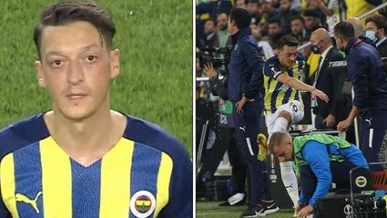 Mesut Özil taraftarı da karşısına aldı! Milyonlar seyrederken hocasına etmediği küfür kalmadı