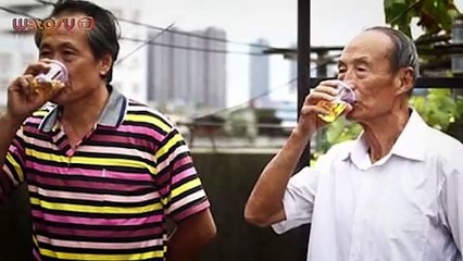 GILA!! INILAH 5 manusia dengan selera makan aneh di dunia   salah satunya b