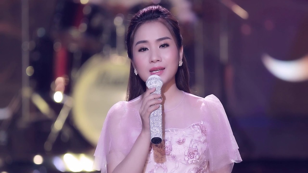 Ai Thương Yêu Em - Hồ Phương Liên - 4K