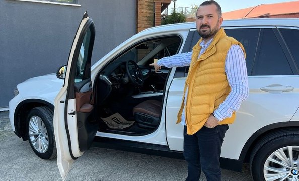 Lüks otomobilin önce bakımını yaptılar sonra parçalarını çaldılar