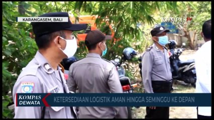 Mensos Serahkan Bantuan Kemanusiaan