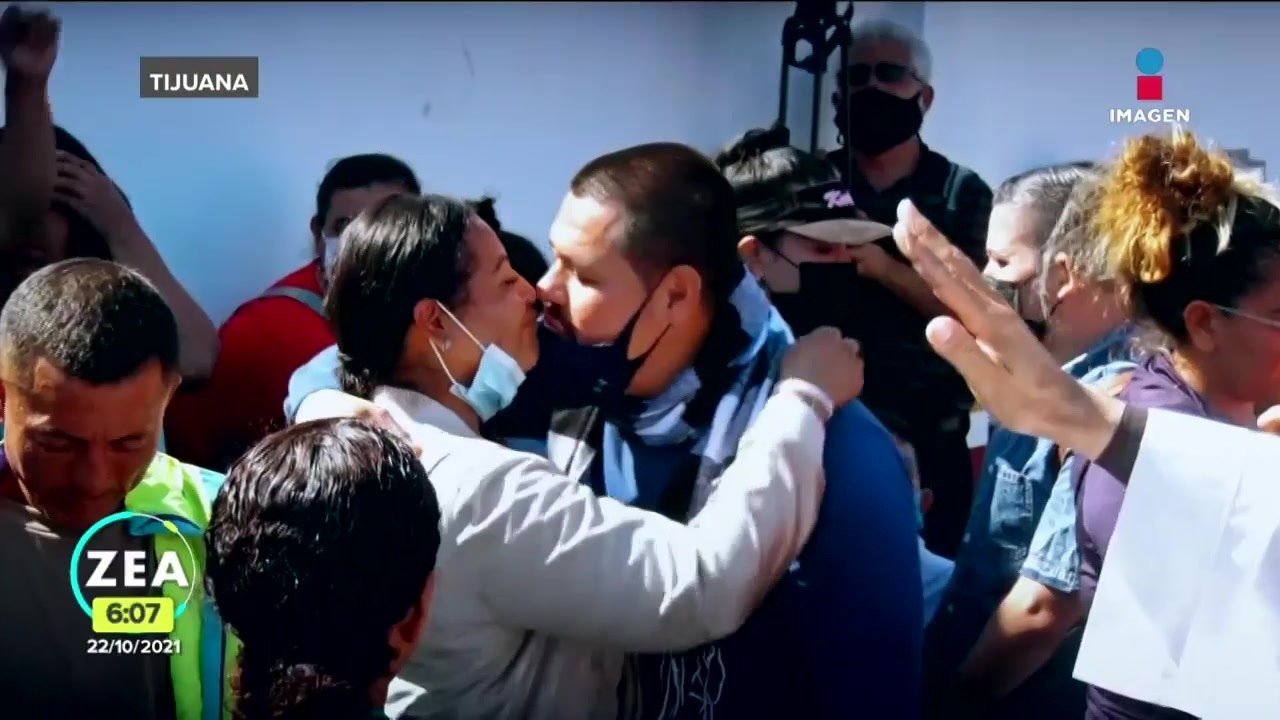 ¡El amor sí existe! 12 parejas de migrantes se casan en El Chaparral