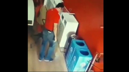 hiburan buat warga 62