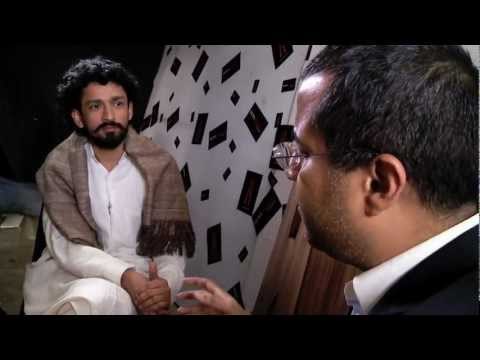 newslaundry - Chetan Bhagat on 3 Idiots controversy