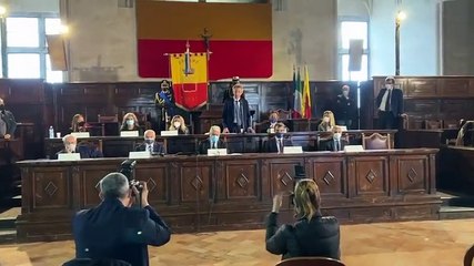 Napoli, Manfredi presenta la giunta: "Comune da ricostruire"
