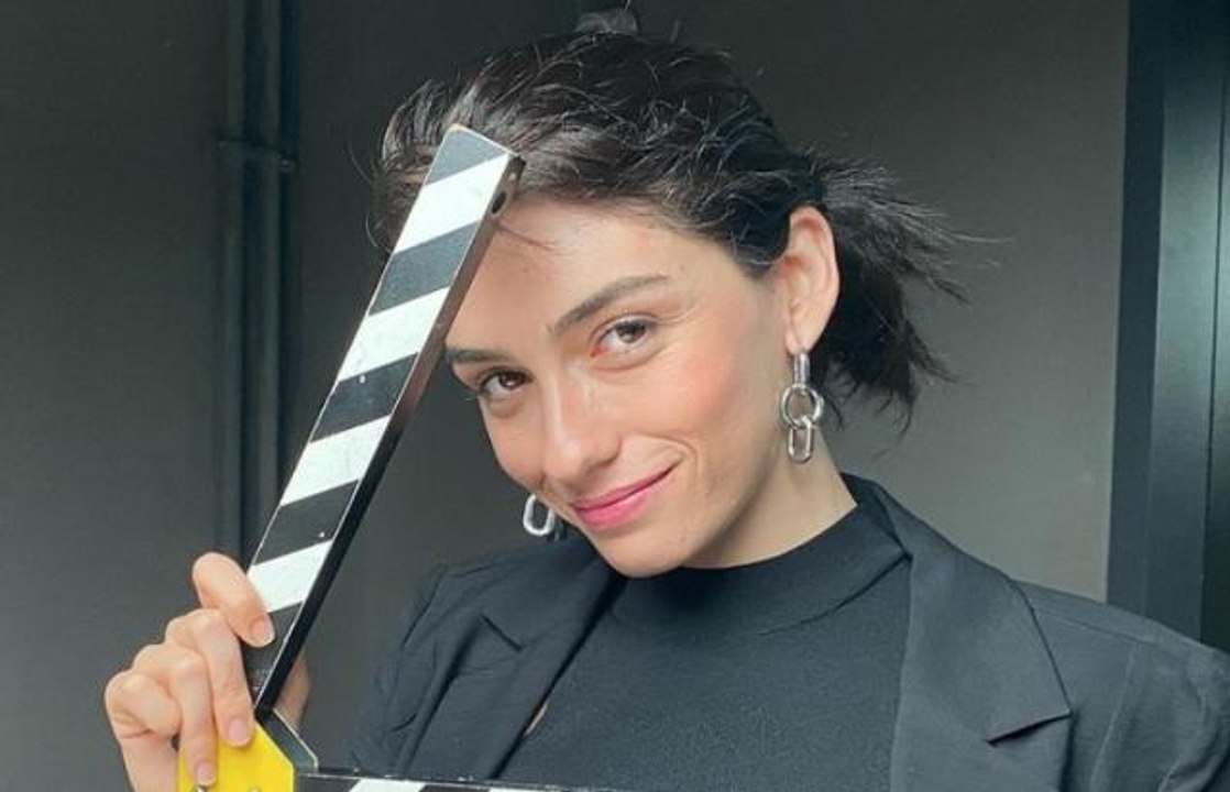 Hazal Ergüçlü kimdir? Hazal Ergüçlü hayatı ve biyografisi! Hazal Ergüçlü kaç yaşında, nereli?