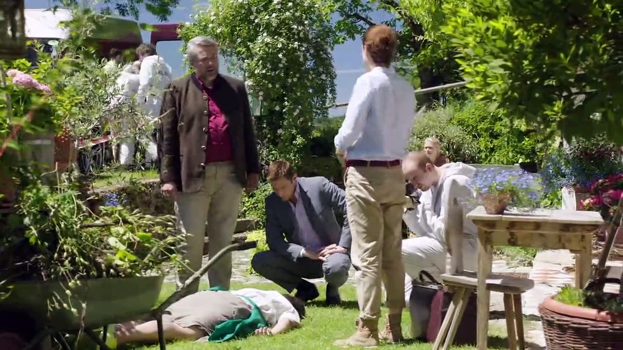 Die Rosenheim-Cops (370) Staffel 16 Folge 20 - Enzian kann tödlich sein