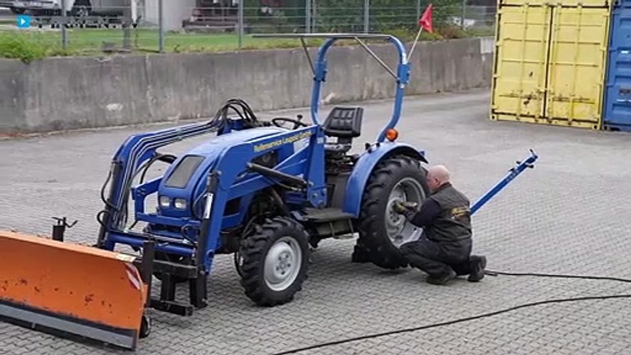 Reifenservice Leupold GmbH in München-Allach – Ihre Adresse für Pkw, Lkw, Landmaschinen & Bagger