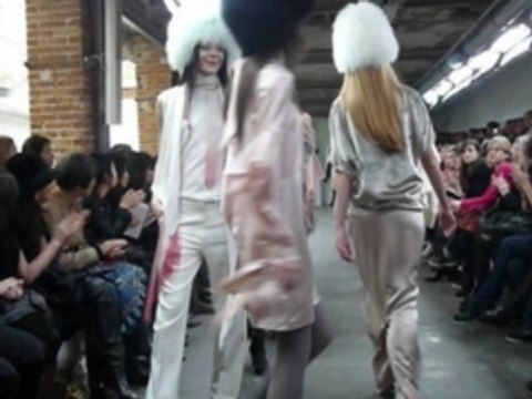 Final du défilé Vanessa Bruno Automne-Hiver 2008-2009