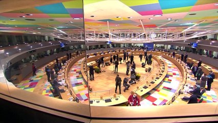 Евросоюз защищается от дестабилизации снаружи и изнутри