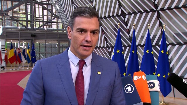 Sánchez apoya a Calviño y asegura que la reforma laboral afecta a varios ministerios