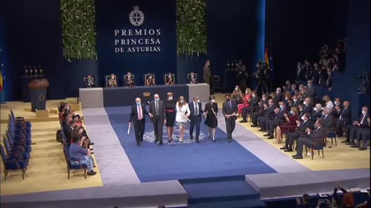 Las madres y padres de la vacuna contra la COVI...