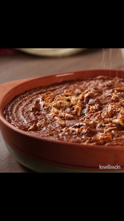 Mole with Chicken for Taquiza