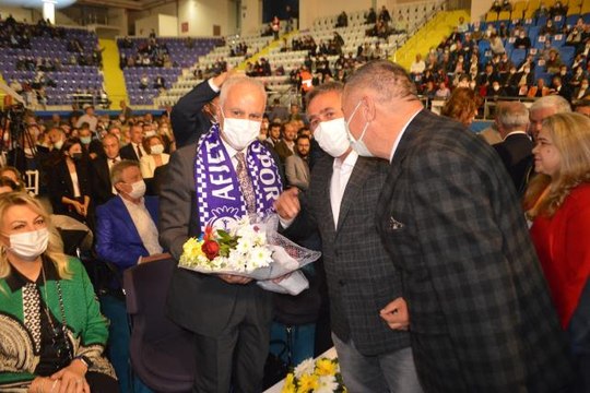 AFYONKARAHİSAR - Koray Aydın: Hiçbir siyasi partiye karşı, kinimiz ve nefretimiz yok