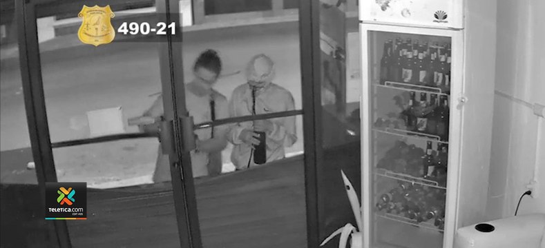 tn7-OIJ-pide-su-ayuda-para-identificar-a-varios-sospechosos-de-robo-y-fraudes-221021