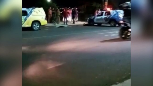 Colisão entre carros é registrada na Rua Altemar Dutra; PM e GM foram mobilizadas