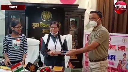 जब एक दिन के लिए मुख्य विकास अधिकारी बनीं अंशी और दर्शिता यादव