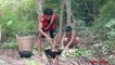 Primitive Technology - Eating Delicious In Jungle - Cook Giant Squid With Mushroom For Food #195