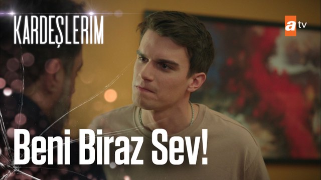 Akif, sonunda Kaan'ın gönlünü aldı - Kardeşlerim 25. Bölüm