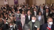 CHP Genel Başkanı Kılıçdaroğlu, kadın kolları toplantısına katıldı