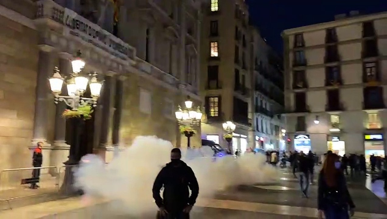 Els manifestants arribem a Sant Jaume / Guillem Ramos