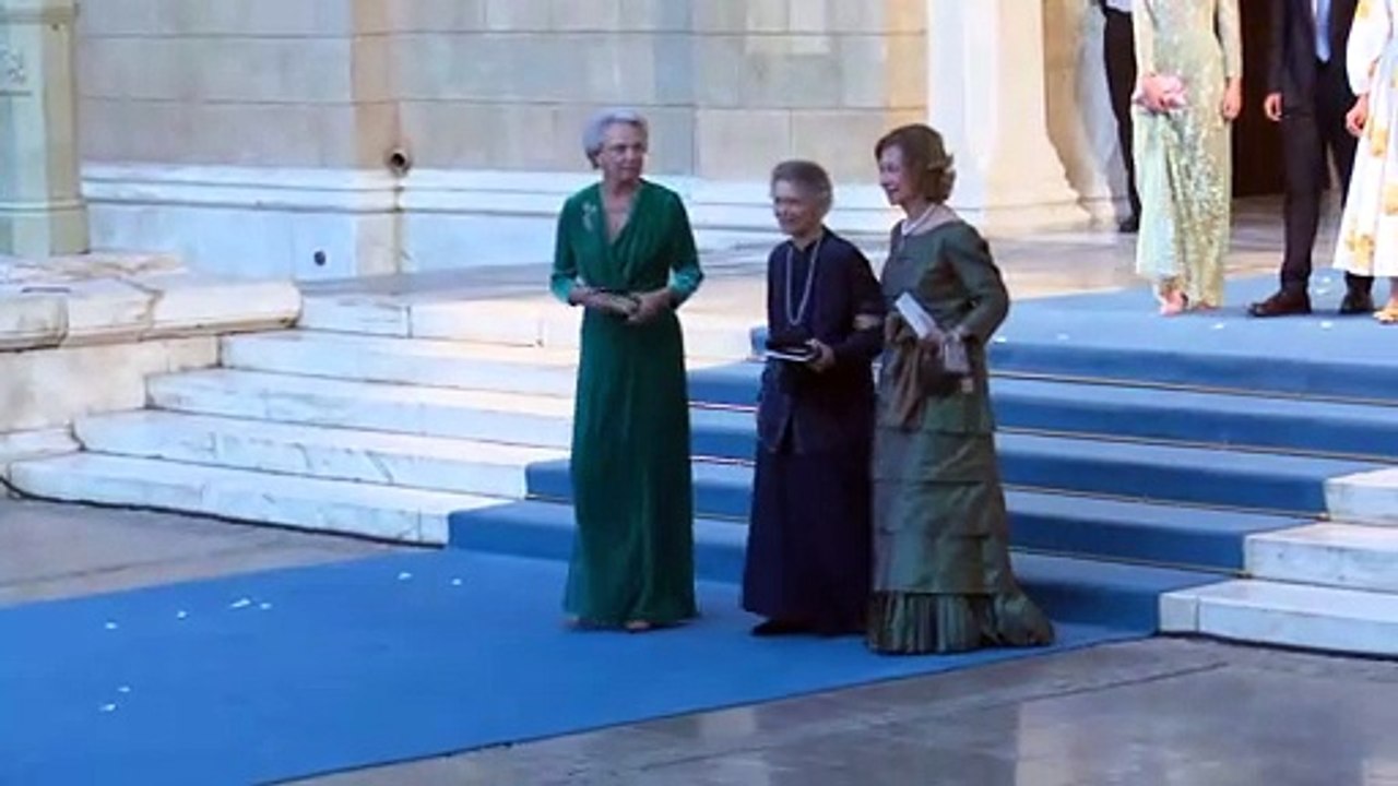 Doña Sofía recicla vestido para la boda de su sobrino, Philippos de Grecia
