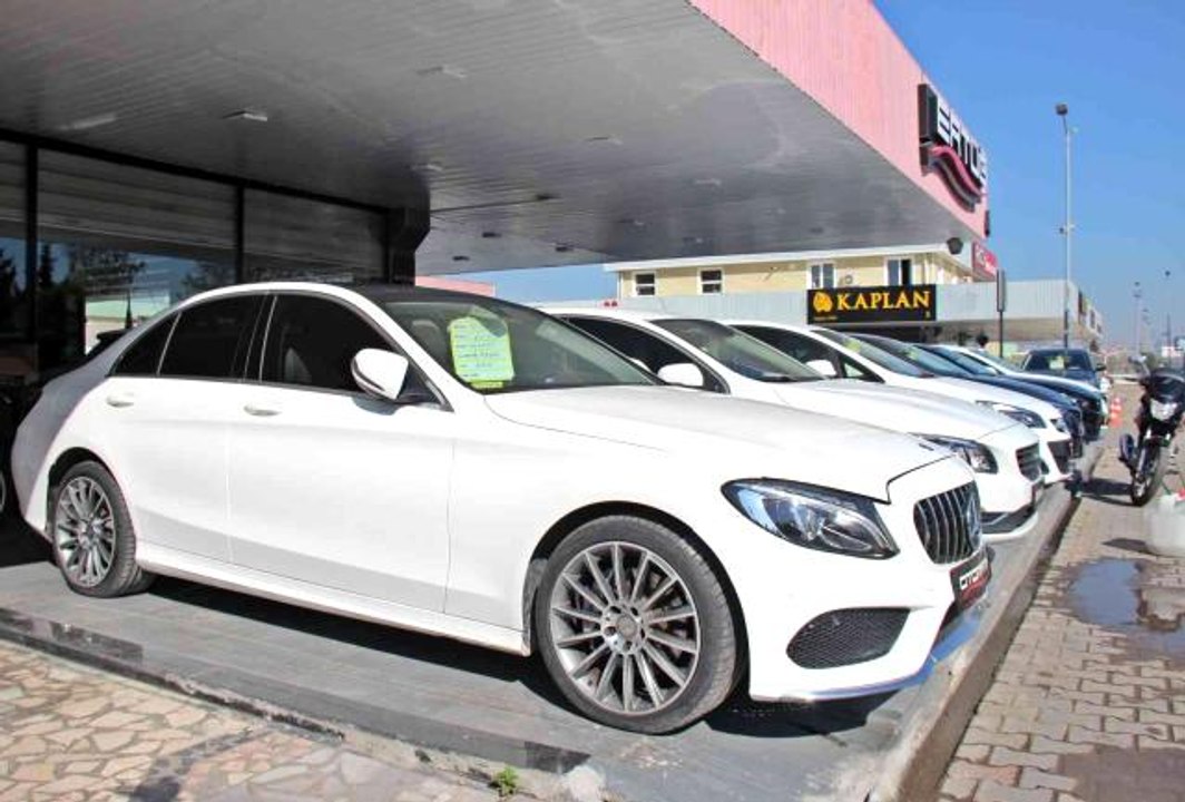 Ne çip krizi ne dolar kuru! İkinci el otomobil piyasasını "ayaklı galericiler" yükseltiyor