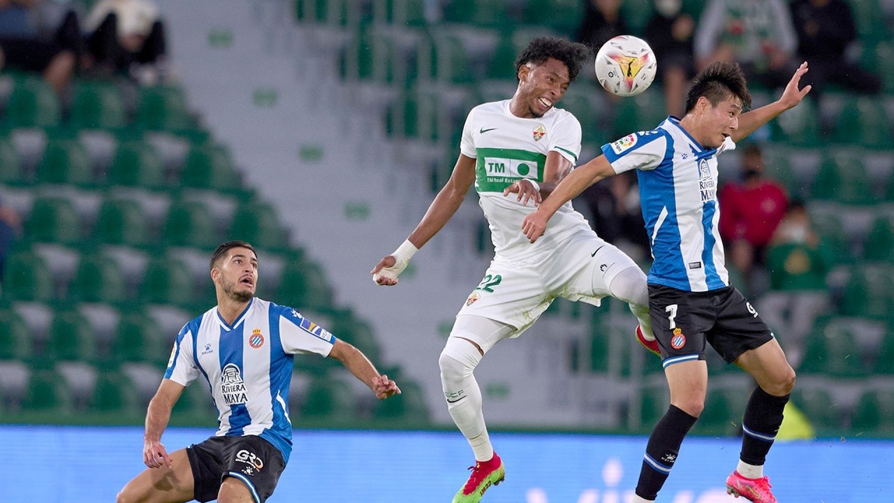 Elche v Espanyol
