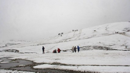 J&K: Heavy snowfall before November,many years record broken