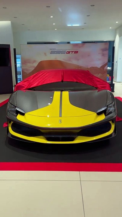 TOP supercar