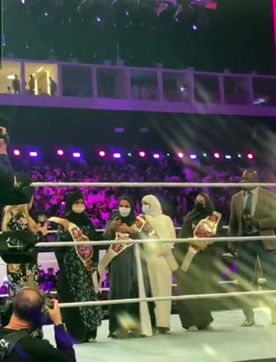 4 سعوديات على حلبة مصارعة WWE في موسم الرياض