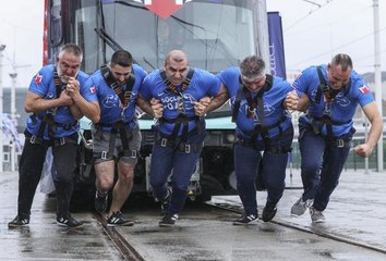 METRO İSTANBUL STRONGMAN CHALLENGE TREN ÇEKME YARIŞMASI YAPILDI