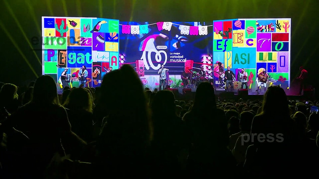 Varios cantantes se unen en el Concierto Cadena 100 "Por Ellas"