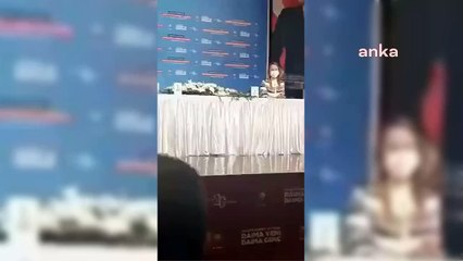 İl Başkanı 'üye yapın' dedi, AKP'li kadın 'olmuyorlar' diye seslendi