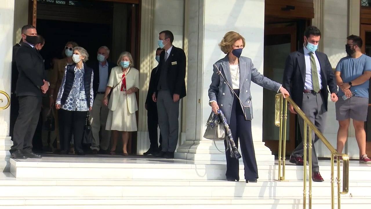 Doña Sofía y la infanta Elena ponen el broche de oro a la boda de Philippos de Grecia y Nina Flohr