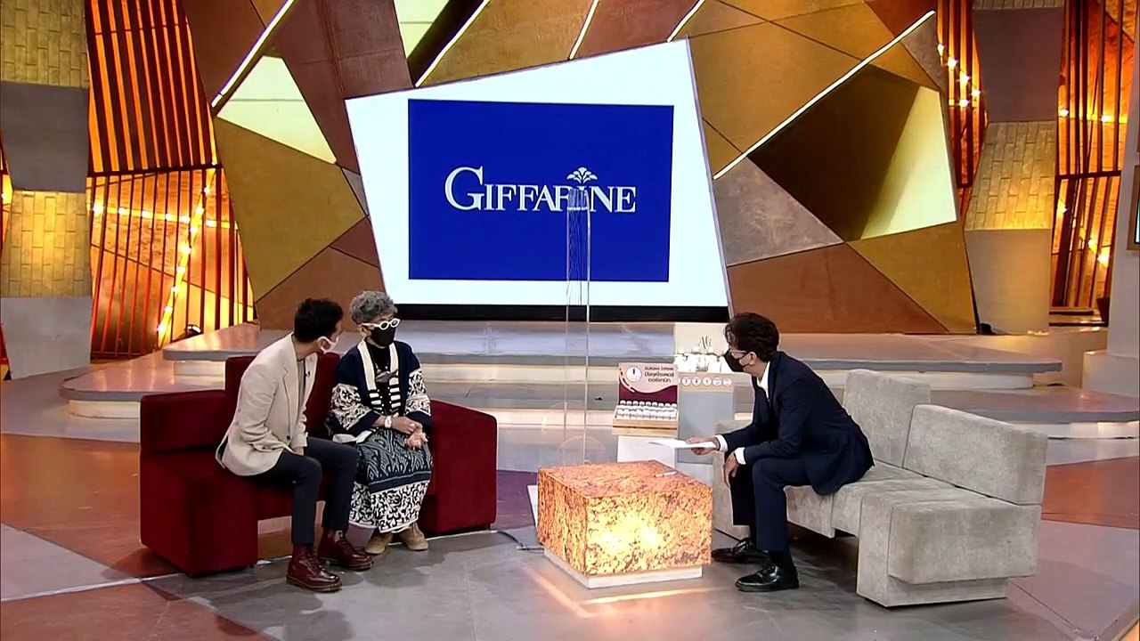 เจาะใจ EP.39 : "นินทร์ นรินทรกุล ณ อยุธยา" ช่างภาพชื่อดังที่นำแฟชั่นมาเยียวยาแม่ที่ป่วย [23 ต.ค. 64]