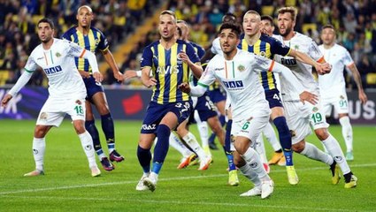 Kanarya zirve yolunda ağır yara aldı! Fenerbahçe, sahasında Alanyaspor'a 2-1 mağlup oldu