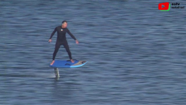 Hendaye | Le Surf Electrique volant - ESTV Euskadi Surf TV