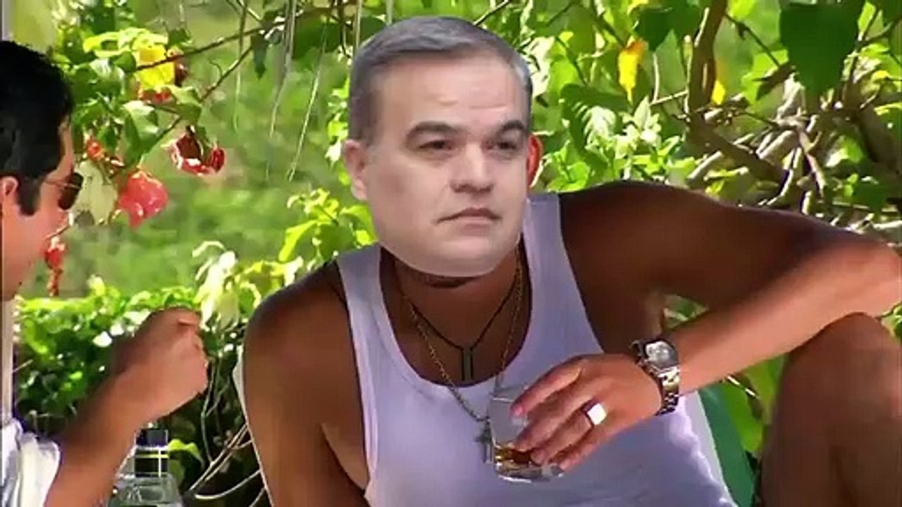 Las muñecas del narco