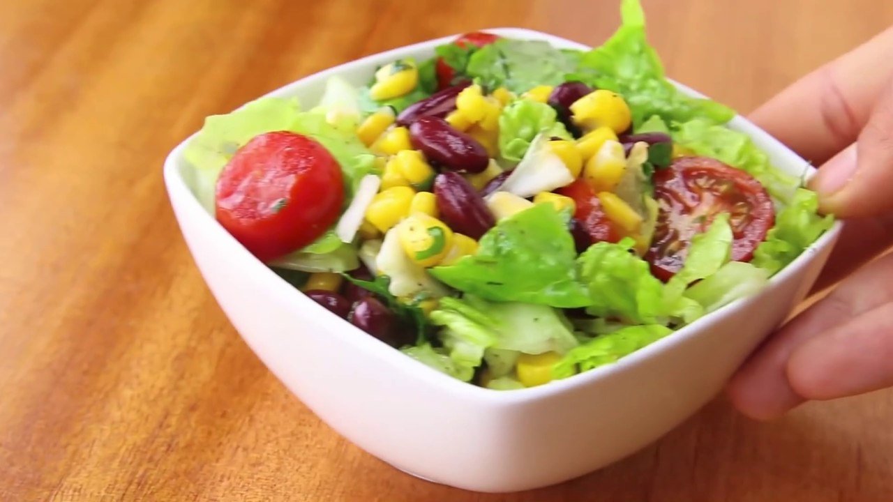 Low carb keto recipe Corn and red bean chopped salad