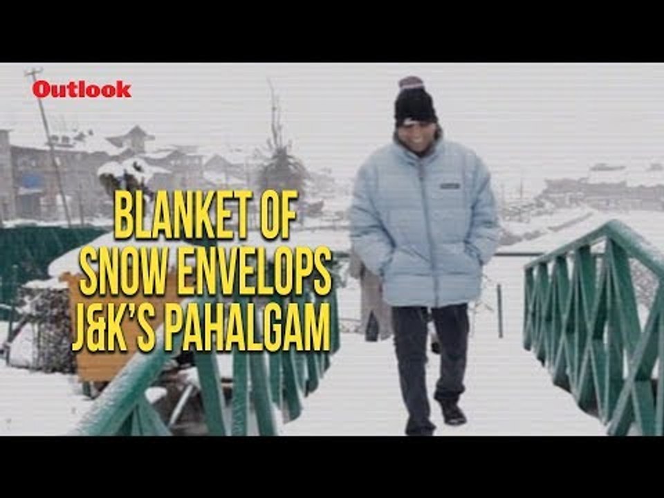 Blanket of snow envelops J&K’s Pahalgam