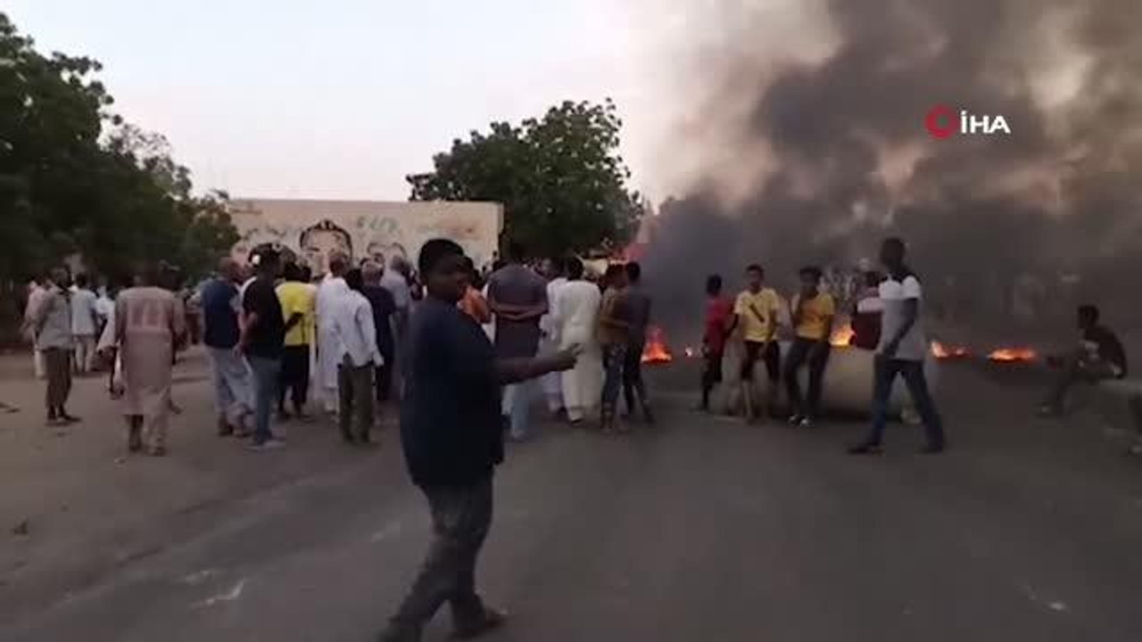 Son dakika haber: Sudan'da Başbakan ve bakanlar...