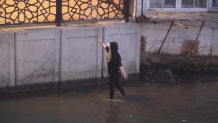 SİLİVRİ'DE DEREYE DÜŞEN KİŞİYİ KURTARIP, BALON HEDİYE ETTİ