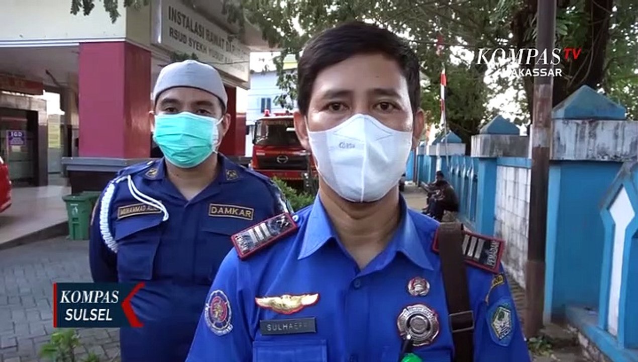 Petugas Damkar Bantu Warga Yang Kesulitan Lepaskan Cincin
