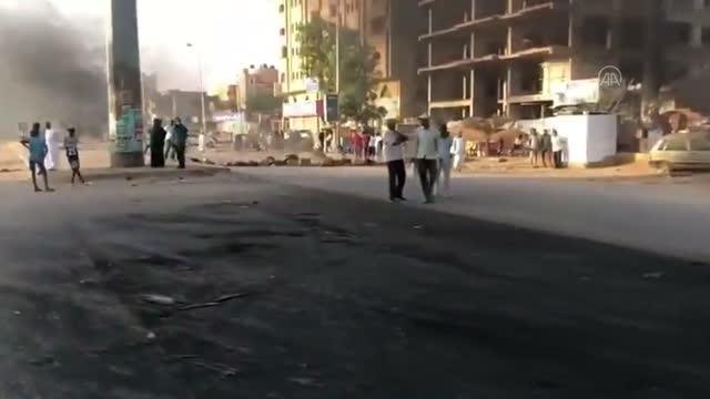 Sudan'da darbe girişimi sonrası halk sokağa indi