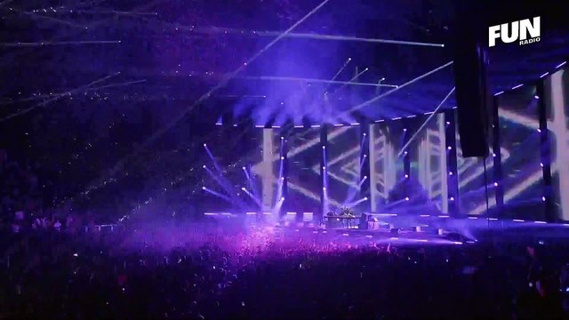 Europa (Martin Solveig et Jax Jones) en mix à Fun Radio Ibiza Experience